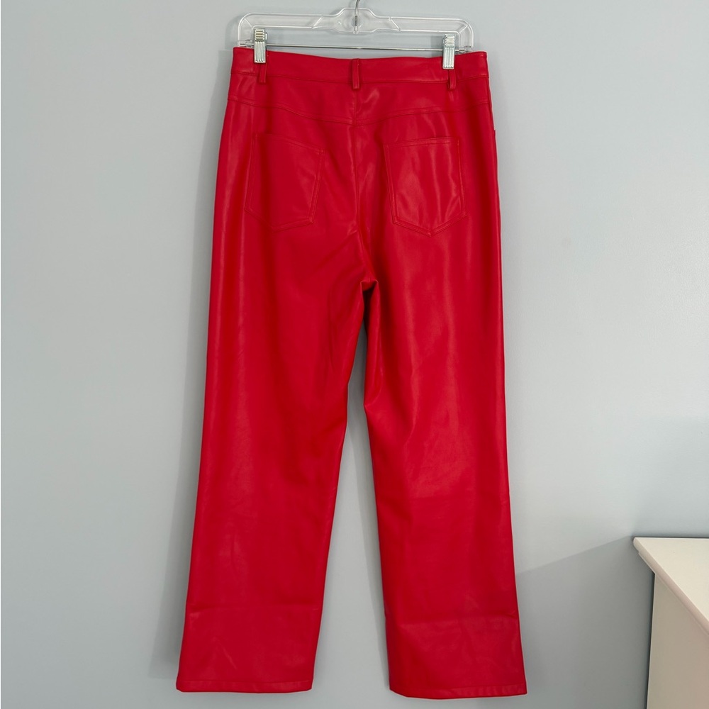 Women’s  Red Faux Leather Pants SZ M with Pockets - Picture 3 of 11